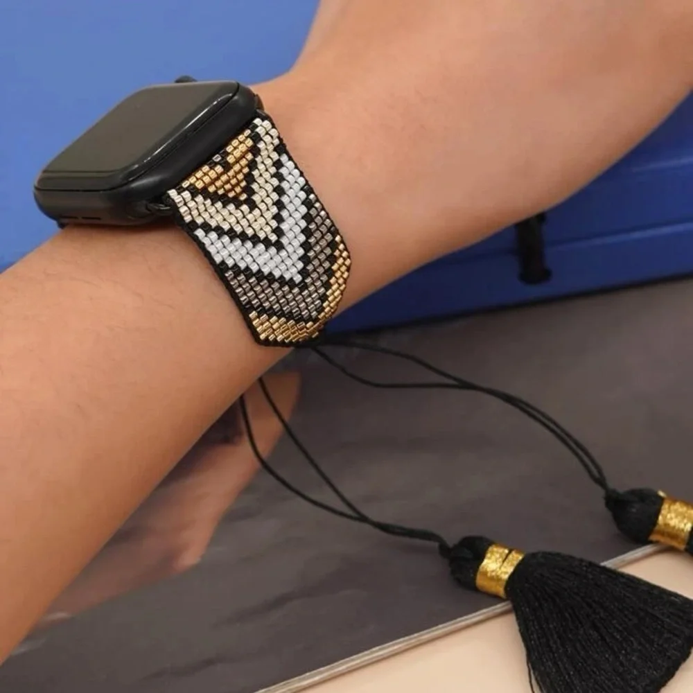NWT Bead Tassel Woven Apple Watch Band 38/40/41 Black and Gold - Picture 3 of 5